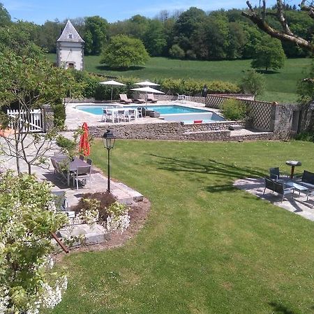 Les Vergnes Saint-Pardoux-le-Neuf 外观 照片